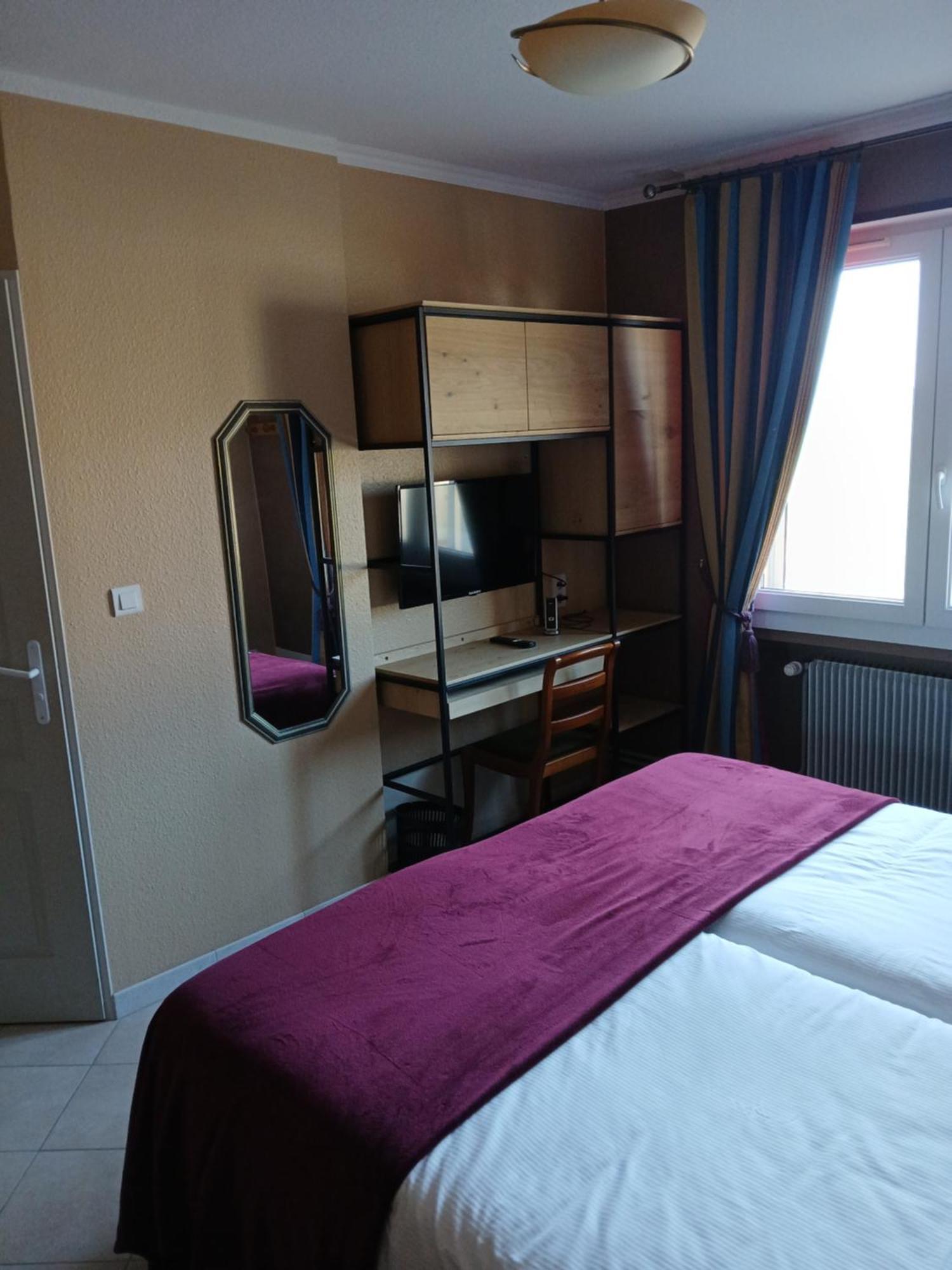 Hotel L'Oree Des Roches Saales Exterior photo